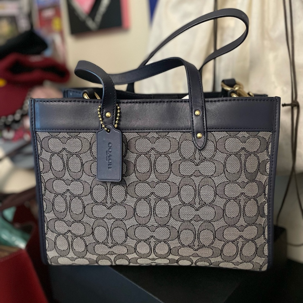 Coach field  jacquard tote